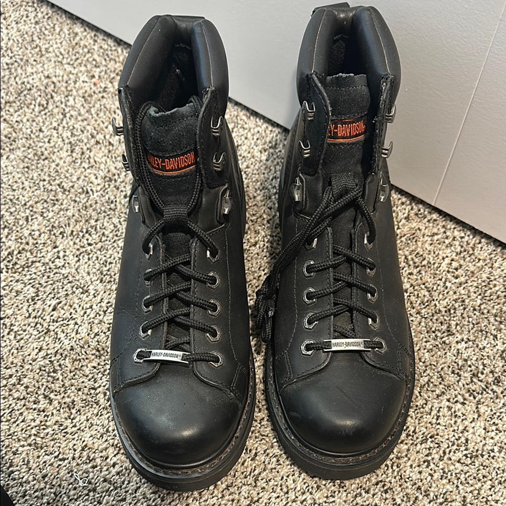Harley-Davidson Black Leather Boots with Sturdy Rubber Sole